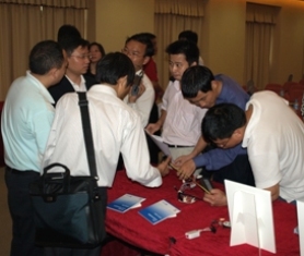 專家和聽(tīng)眾互動(dòng)交流