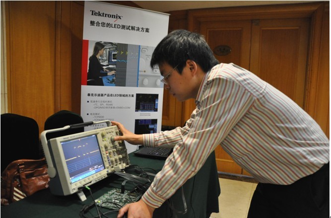 如何解決測(cè)試挑戰(zhàn)以克服LED照明應(yīng)用瓶頸？泰克專家亞太LED技術(shù)峰會(huì)上支招