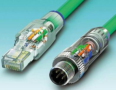 圖3 按入電纜芯、剪斷，且蓋好防護(hù)蓋：無論是RJ45還是M12連接器，它們都能夠?qū)崿F(xiàn)快速且可靠的安裝