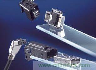 圖1:泰科電子的可靠的汽車USB連接技術(shù)