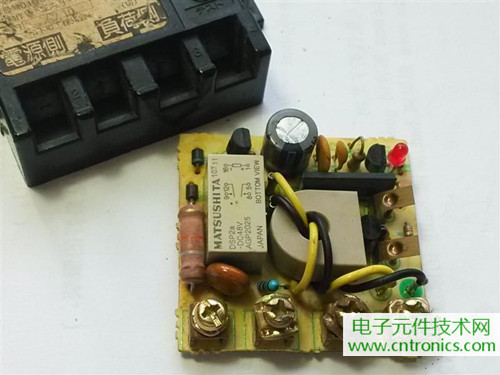 漏電保護(hù)器拆解：結(jié)構(gòu)有差異，做工不錯