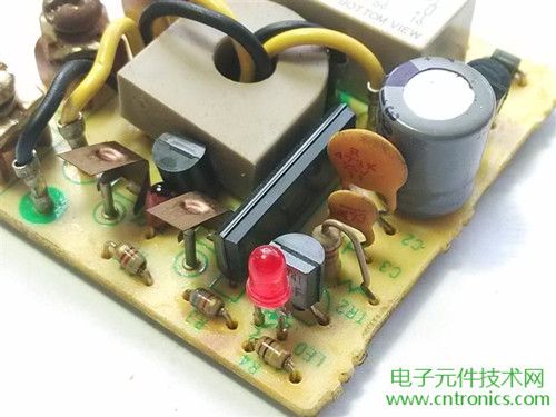 漏電保護(hù)器拆解：結(jié)構(gòu)有差異，做工不錯