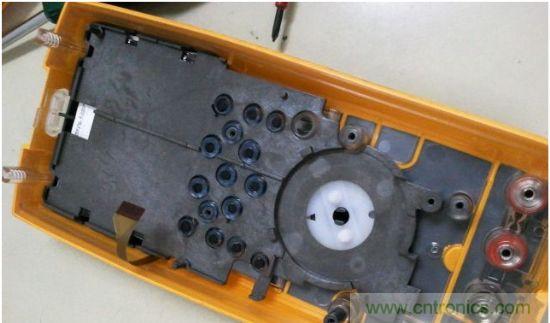 拆萬(wàn)用表中的的&ldquo;蘋果&rdquo; Fluke 287