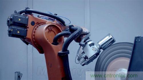 顛覆傳統(tǒng)設計，蘋果全新Mac Pro生產(chǎn)線探秘