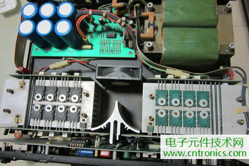 用料很給力！專業(yè)后級(jí)功放美國(guó)高峰FA1201拆解