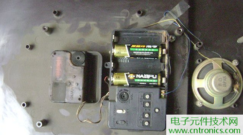 拆個老古董，日本精工石英電子掛鐘拆解