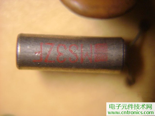 拆個老古董，日本精工石英電子掛鐘拆解