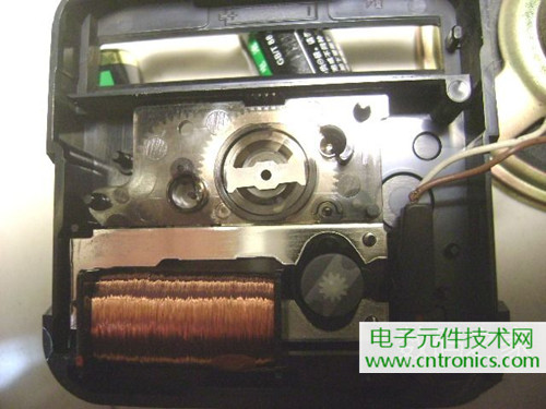 拆個老古董，日本精工石英電子掛鐘拆解