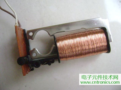 拆個老古董，日本精工石英電子掛鐘拆解