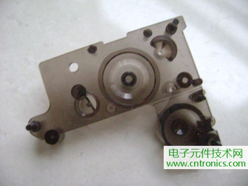 拆個老古董，日本精工石英電子掛鐘拆解