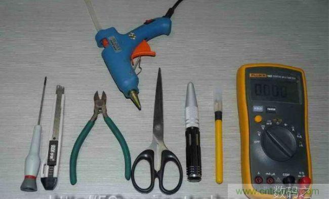 廢物利用，改裝Qi無線充電鼠標(biāo)