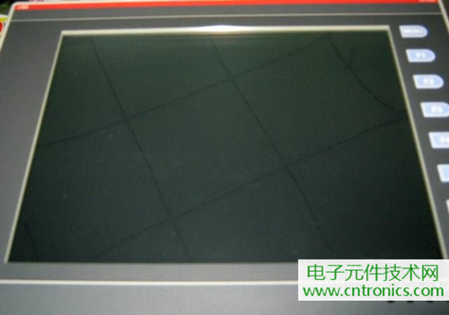 觸摸屏售價(jià)過(guò)萬(wàn)？一臺(tái)工控設(shè)備觸摸屏拆解