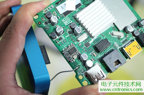 【拆解】不如小米？愛奇藝盒子全網首拆