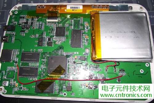 探秘電子紙！一款電紙書的電子墨水屏拆解