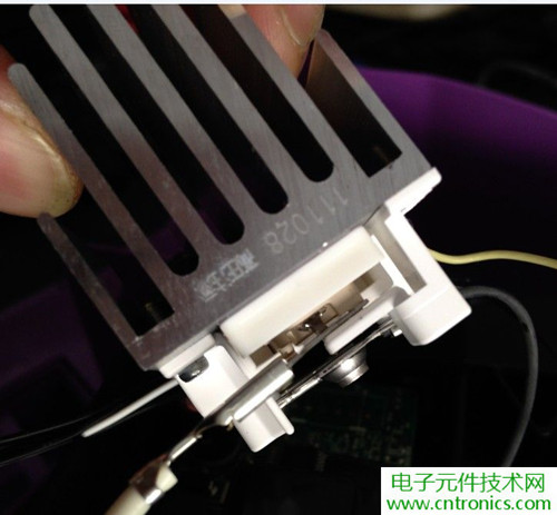 PM2.5殺手！松下納米水離子空氣凈化器拆解