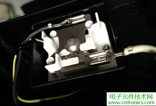 PM2.5殺手！松下納米水離子空氣凈化器拆解