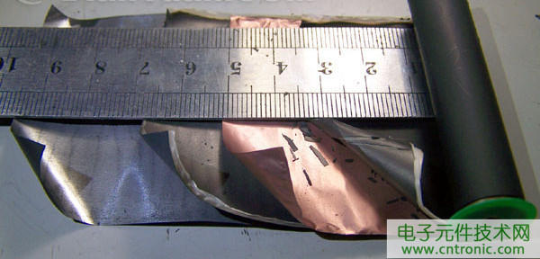 筆記本電池拆解，探秘電池內(nèi)部結(jié)構(gòu)