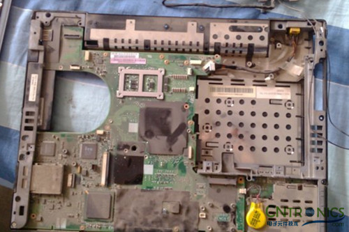 創(chuàng)意DIY：將筆記本大卸八塊做成臺式機！