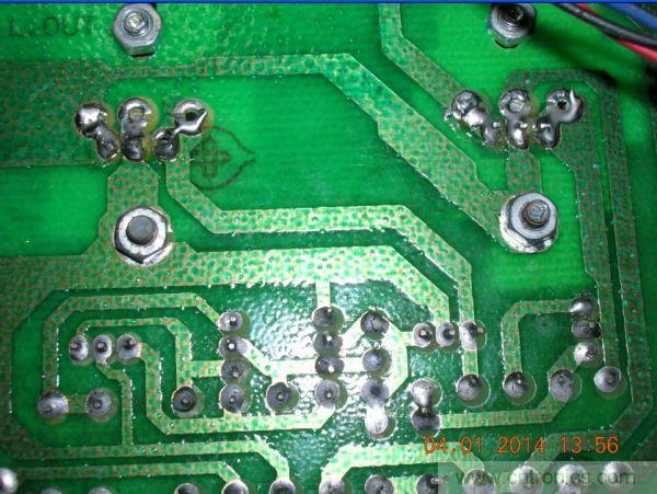 巧奪天工！大神利用山寨功放為高性價比逆變器&ldquo;穿新衣&rdquo;