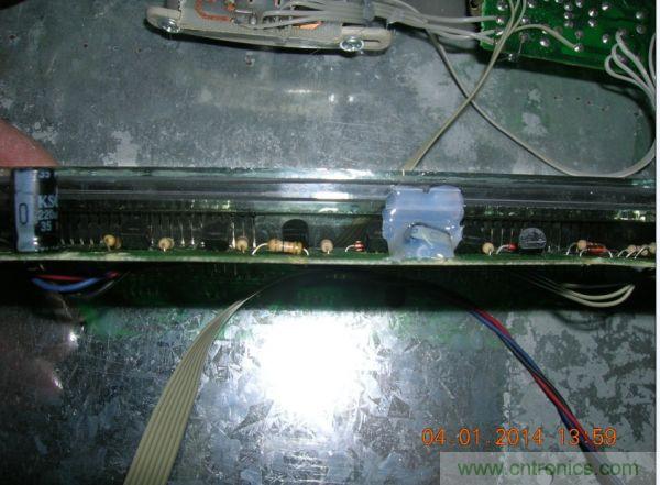 巧奪天工！大神利用山寨功放為高性價比逆變器&ldquo;穿新衣&rdquo;