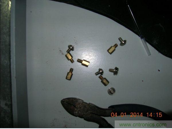 巧奪天工！大神利用山寨功放為高性價比逆變器&ldquo;穿新衣&rdquo;