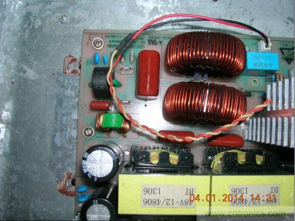 巧奪天工！大神利用山寨功放為高性價比逆變器&ldquo;穿新衣&rdquo;