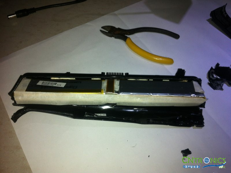 不一樣的DELL筆記本電池拆解小竅門(mén)！