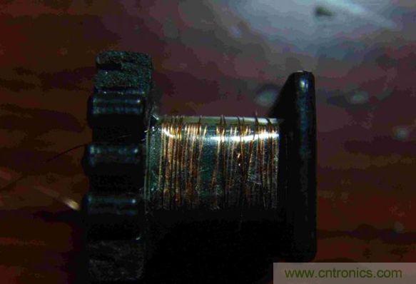 DIY單管自激，領(lǐng)略高壓電火花風(fēng)采