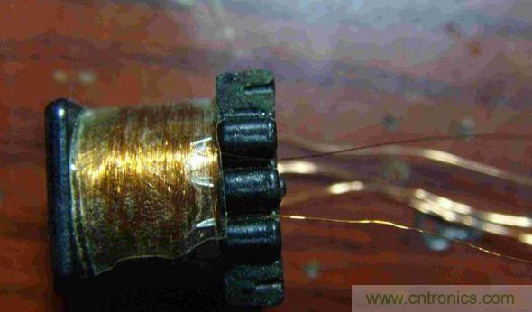 DIY單管自激，領(lǐng)略高壓電火花風(fēng)采