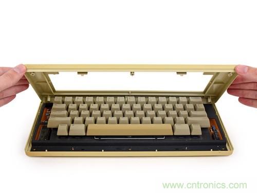 拆！古董級Macintosh 128K電腦