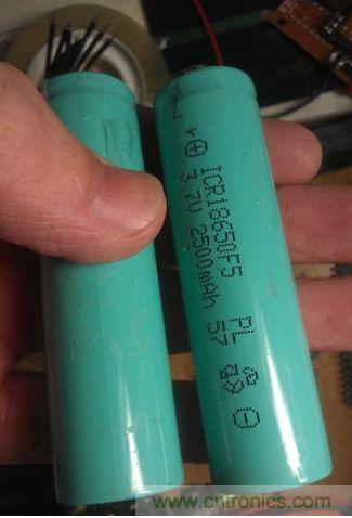 精巧DIY:綠色天然環(huán)保的太陽能移動電源