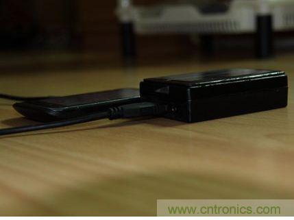 精巧DIY:綠色天然環(huán)保的太陽能移動電源