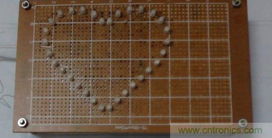 三八節(jié)將至！DIY心形LED流水燈！你們懂的~