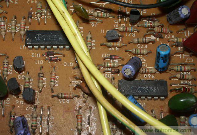 過(guò)去的質(zhì)量良心，百合花牌電磁爐拆解