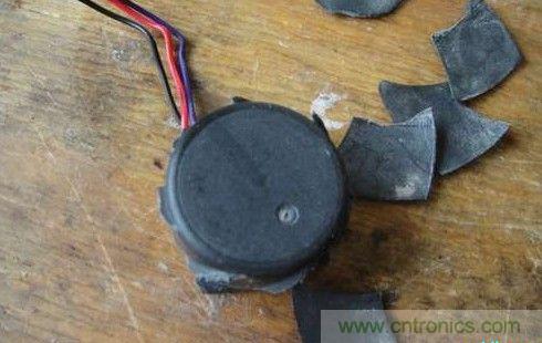 創(chuàng)意DIY！迷你風(fēng)力發(fā)電機(jī)！