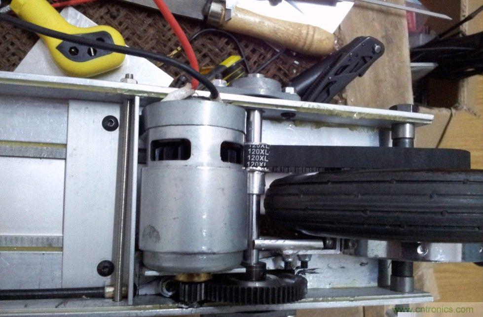 能工巧匠！DIY屬于你的電動滑板車！