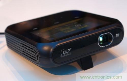 DLP微投掀翻消費電子市場，無屏顯示炙手可熱