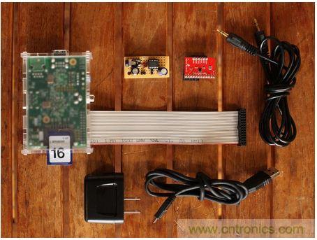 害怕圣誕節(jié)沒(méi)創(chuàng)意？看看發(fā)燒友們?cè)趺催^(guò)圣誕