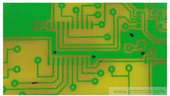 蝕刻板。注意記號筆墨水仍然非常完整