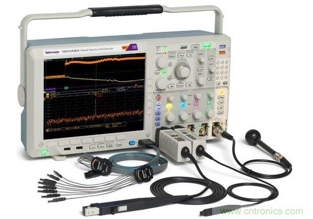 混合域示波器(MDO)將頻譜分析儀、示波器和邏輯分析儀組合在一臺(tái)儀表內(nèi)，可以從全部三臺(tái)儀器中產(chǎn)生同步的而且與時(shí)間關(guān)聯(lián)的測(cè)量結(jié)果。圖中顯示的是泰克公司的MDO4000B。
