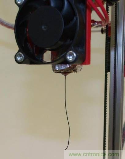 變廢為寶，看老式DVD如何改造成3D打印機(jī)？