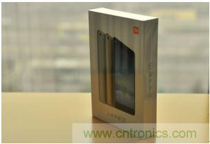 發(fā)布即引來(lái)眾多吐槽，小米平板2真的只是看起來(lái)很美？