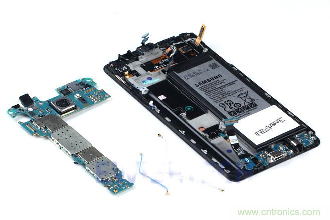Galaxy Note5拆解，與S系列差距日漸模糊