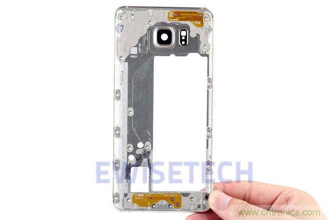Galaxy Note5拆解，與S系列差距日漸模糊