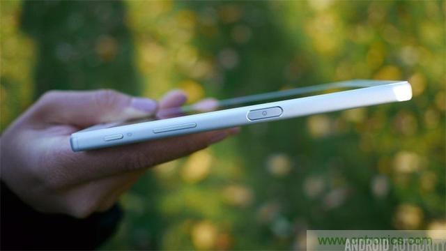 傳奇索尼，憑借Sony Xperia Z5能否在移動市場奪得一席之地？