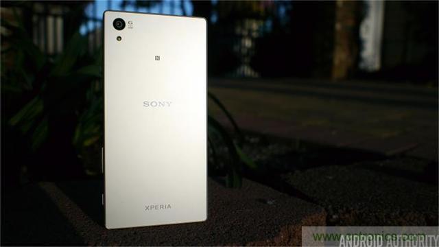 傳奇索尼，憑借Sony Xperia Z5能否在移動市場奪得一席之地？