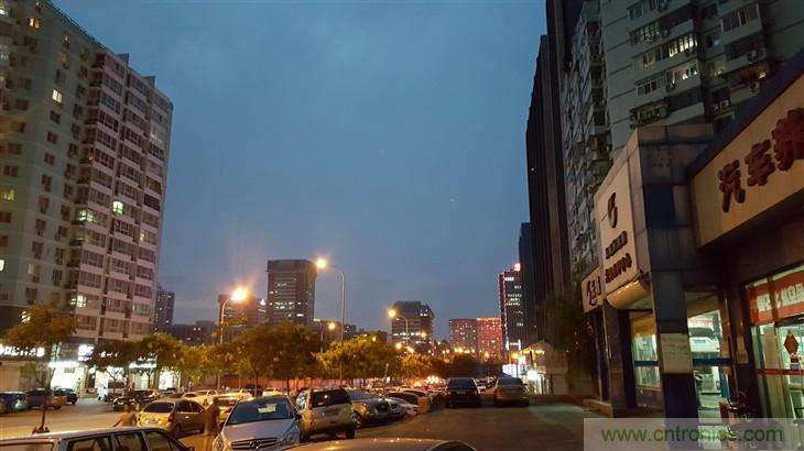 三星S6 edge+評(píng)測(cè)：擊退note 5，帶著雙曲屏卷土重來