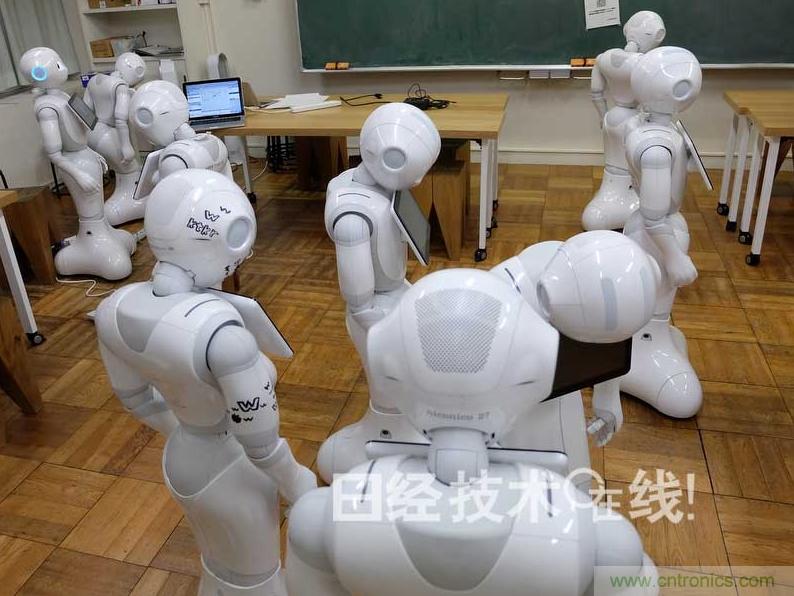 拆解筆記本不過癮，那就來拆拆日本情感機(jī)器人吧！