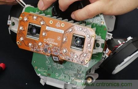 拆解筆記本不過癮，那就來拆拆日本情感機(jī)器人吧！