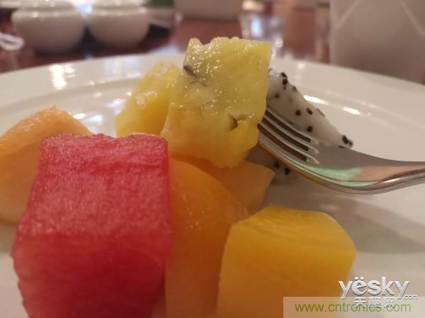 新旗艦Mate 8全評(píng)測(cè)：橫空出世！能否延續(xù)一機(jī)難求？